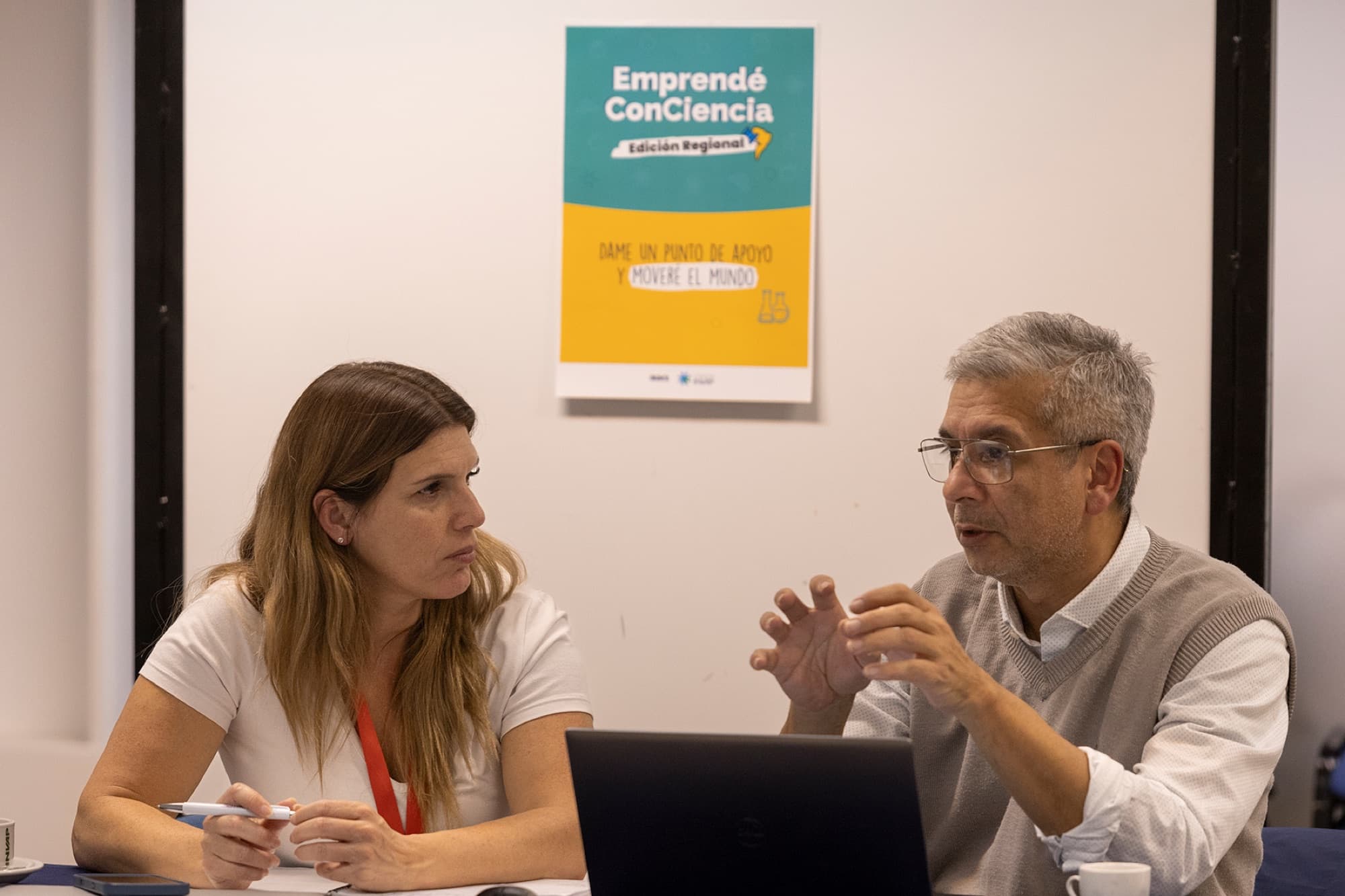 Emprendé ConCiencia